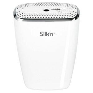 הסרת שיער ביתית בטכנולוגיה מתקדמת Silk'n Jewel הוא מכשיר מתקדם וקומפקטי להסרת שיער. המכשיר מיועד להסרת שיער בבית ועושה שימוש בטכנולוגיית Home Pulse Light (HPL) כדי להסיר בבטחה שיער לא רצוי ממגוון רחב של סוגי עור וצבעי שיער. המכשיר מיוצר בישראל